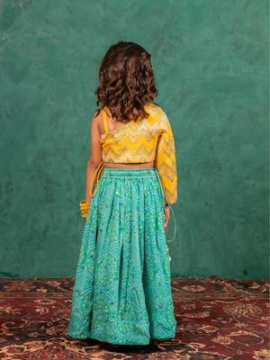 Girls one shoulder yellow top with bandhni mirror work lehenga (set of 2) 3