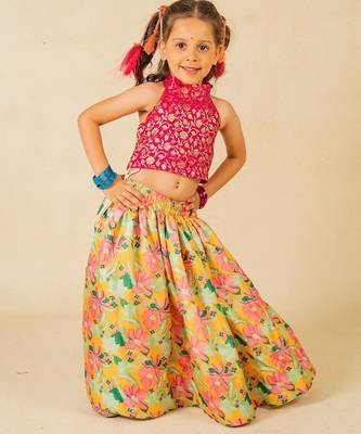 Girls pink sleeveless top and roman printed lehenga (set of 2) 1