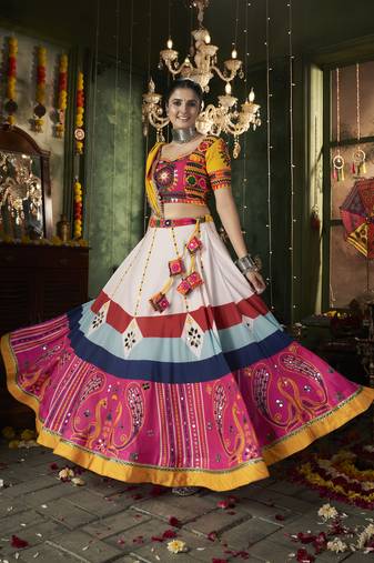 Eilara Women's White Mirror Work Embroidered Maslin Cotton Navratri Lehenga Choli