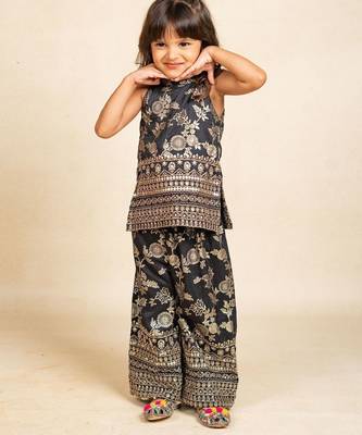 Girls dola silk embroidered black sleeveless top with palazzo (set of 2) 4
