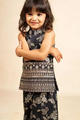 Girls dola silk embroidered black sleeveless top with palazzo (set of 2)