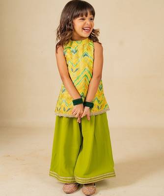 Girls yellow top and green palazzo (set of 2) 4