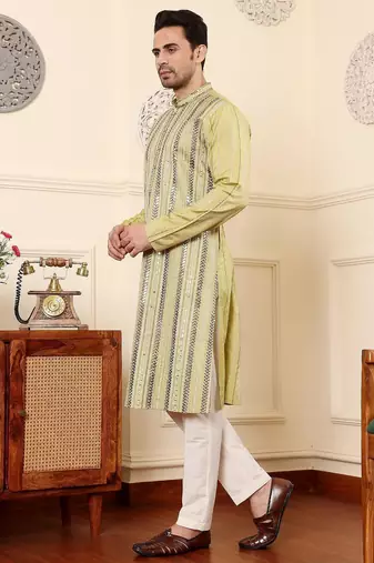 Green viscose embroidered kurta pajama for mens
