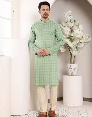 Green cotton embroidered kurta pajama for mens 1