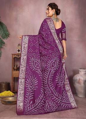 Magenta Color Indian Wedding Bandhej Silk Saree  4