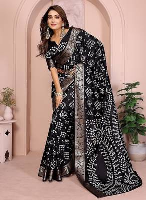 Black Color Indian Wedding Bandhej Silk Saree  3
