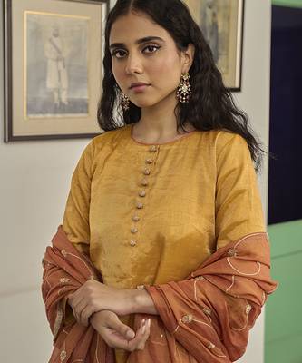 Yellow tissue plain kurta sets 5