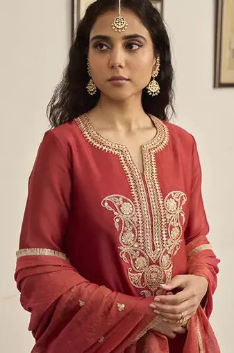 Red chanderi embroidered kurta sets