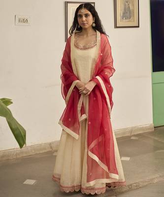 Off-white tissue plain kurta sets 1