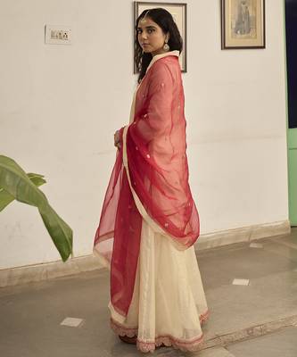 Off-white tissue plain kurta sets 3