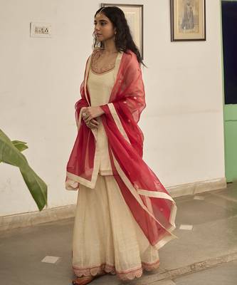 Off-white tissue plain kurta sets 4