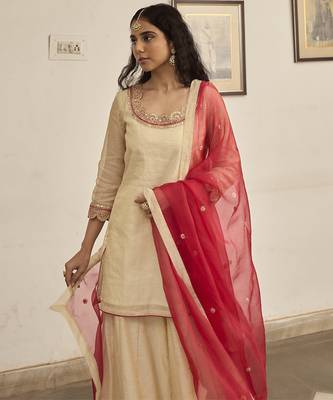 Off-white tissue plain kurta sets 5