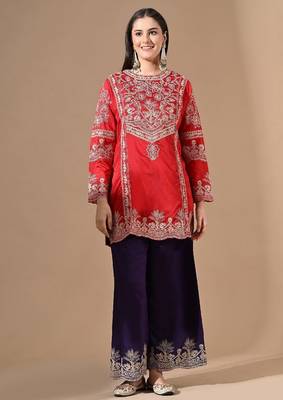 Red & purple silk kurta set with thread embroidery 3