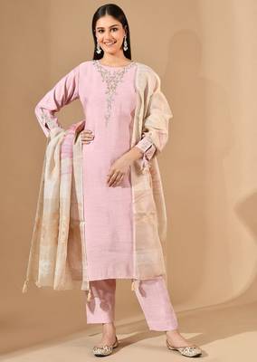 Pink chanderi kurta set with pearl & cutdana work 3
