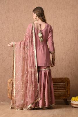 beige peach kurta set with zardozi and sequins work 2