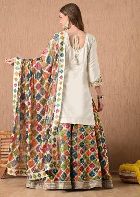 cream lehnga set with gotta zardozi thread and sequins work 2