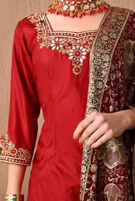 Sophesticated maroon sharara set with gotta zardozi and sequins work 4