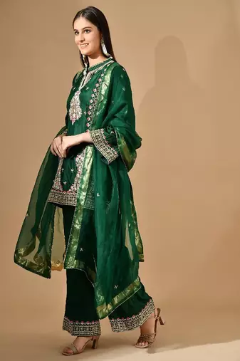Green silk kurta set with zardozi pearl & cutdana work