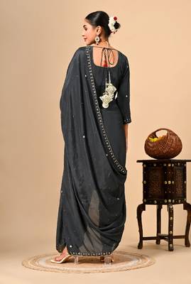 Dark grey kurta set with thread dabka and pearl work 2