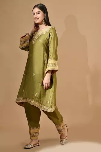 Yellow green kurta set with zardozi & appliqu   detailing