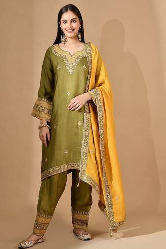 Yellow green kurta set with zardozi & appliqu   detailing