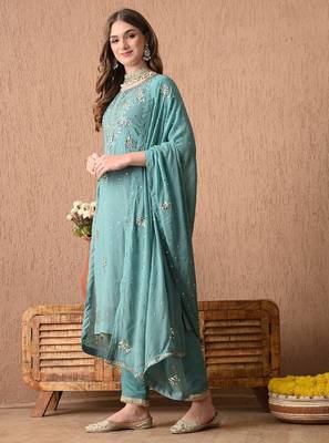 Enchanting blueish grey kurta set with mukaish work 1