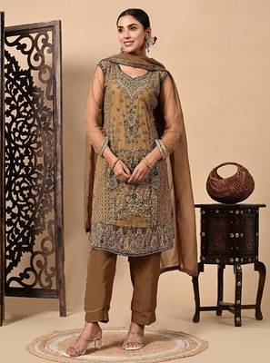 Greenish brown kurta set with zardozi dabka sequins and pearl work 3