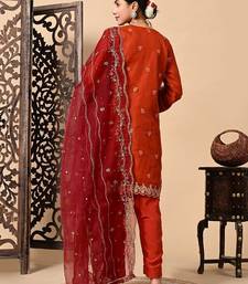 Lush orange maroon kurta set with thread pearl and zardozi work