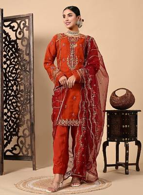Lush orange maroon kurta set with thread pearl and zardozi work 1