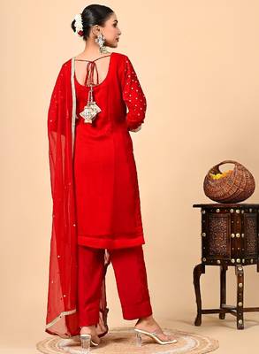 Red kurta set with gotta applique zardozi and sequins work 1