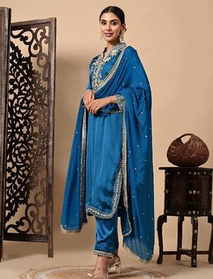 Royal blue kurta set with zardozi dabka and sequins craftsmanship 3