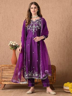 Astonishing purple kurta set with zardozi sippy pearl and cutdana work 2