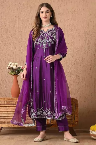 Astonishing purple kurta set with zardozi sippy pearl and cutdana work