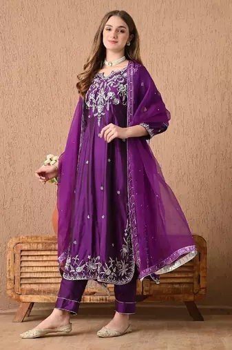Astonishing purple kurta set with zardozi sippy pearl and cutdana work