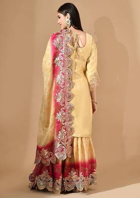 Golden & pink-golden garara set with gotta work 2