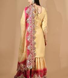 Golden & pink-golden garara set with gotta work