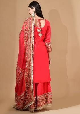 Reddish pink garara set with gotta & mirror work 2