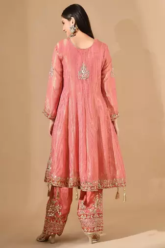 Carrot pink kurta set with gotta zari & appliqu   work