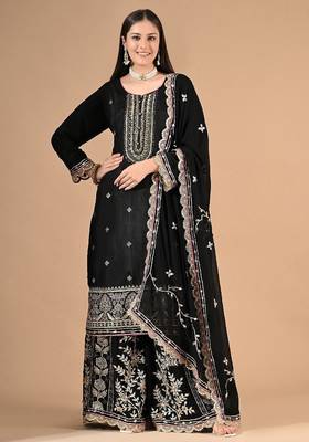 Black sharara set with zardozi & gotta embroidery 3