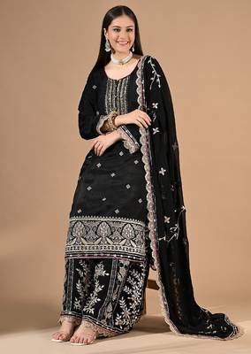 Black sharara set with zardozi & gotta embroidery 4