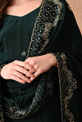 Gracious bottle green kurta set with zardozi and sequins work 5