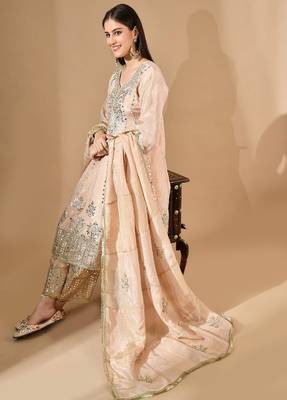 Peach kurta set with gotta mirror & zardozi work 1