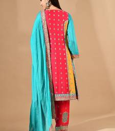Pink chinon kurta set with zardozi & sequin embroidery