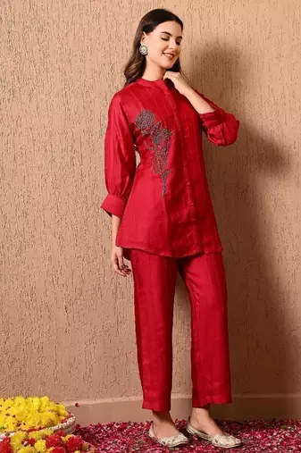Dark pink co-ord set with  work of thread and cutdana