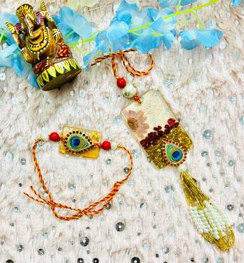 Peacock Eye Bhaiya Bhabhi Rakhi Set with Resin Floral Charm and Beaded Tassel 3