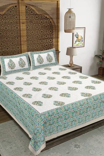 Rudra bazaar green  210 tc cotton double king bedsheet with 2 pillow covers