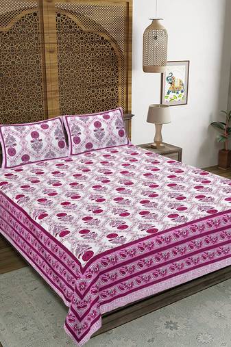 Rudra bazaar pink  210 tc cotton double king bedsheet with 2 pillow covers