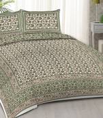 Rudra bazaar green  210 tc cotton double king bedsheet with 2 pillow covers