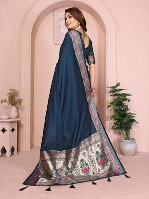 Teal Color Heavy Paithani Silk Saree 4