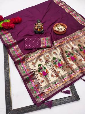Magenta Color Heavy Paithani Silk Saree 5